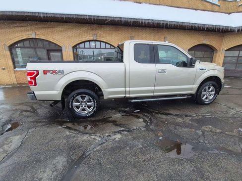 Used 2018 Ford F150 XLT w/ Equipment Group 302A Luxury image 16