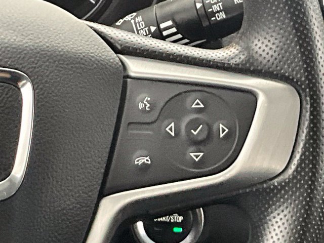 Used 2022 GMC Terrain SLE w/ Driver Convenience Package FWD image 17