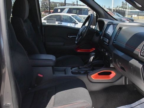 Used 2022 Nissan Frontier Pro-X RWD image 45