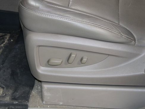 Used 2019 Chevrolet Suburban Premier w/ Max Trailering Package image 17