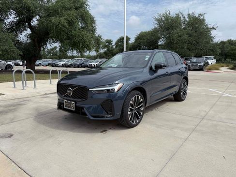 Certified 2026 Volvo XC60 B5 Ultra w/ Protection Package Premier AWD/4WD image 2