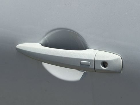 New 2026 Nissan Pathfinder SV FWD image 31