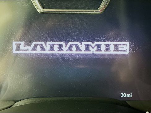 New 2026 RAM 2500 Laramie AWD/4WD image 11
