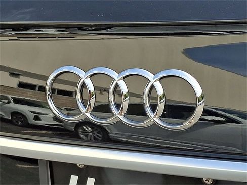 Certified 2023 Audi Q5 2.0T Premium Plus w/ Premium Plus Package image 29