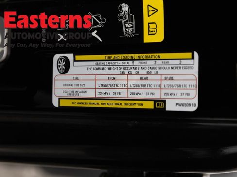Used 2023 Jeep Wrangler Unlimited w/ Cold Weather Group AWD/4WD image 34