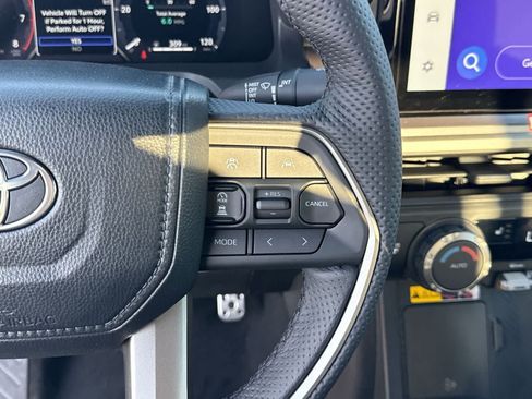 Used 2025 Toyota Tacoma TRD Sport w/ TRD Sport Upgrade Package image 29