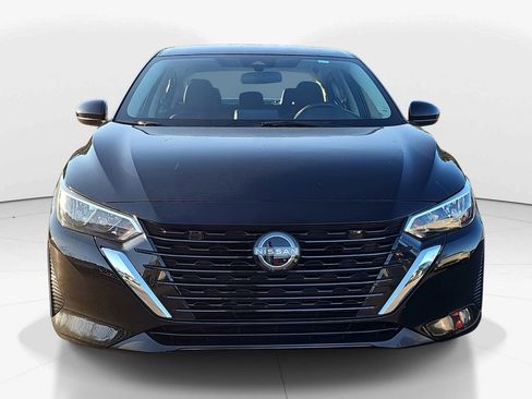 Used 2024 Nissan Sentra SV image 11