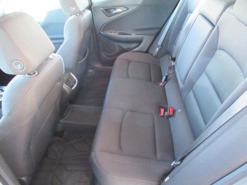 Used 2024 Chevrolet Malibu LT image 24