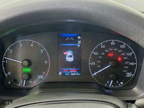 Used 2023 Toyota Corolla LE w/ Carpet Mat Package (TMS) FWD image 18