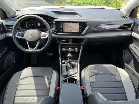 Certified 2023 Volkswagen Taos SEL AWD/4WD image 26