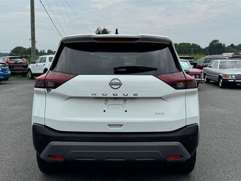 Used 2023 Nissan Rogue S AWD/4WD image 6