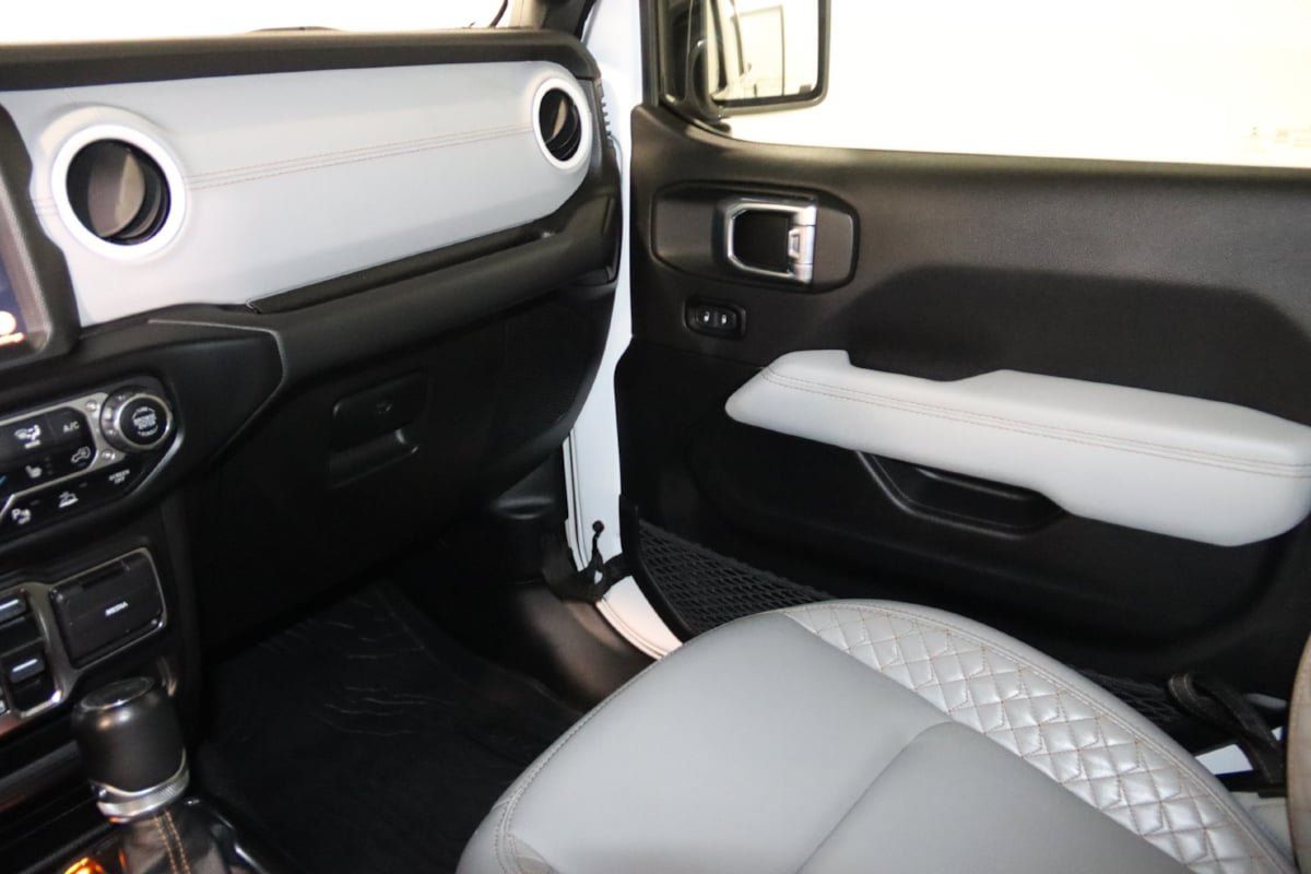 Used 2021 Jeep Gladiator Overland AWD/4WD image 55