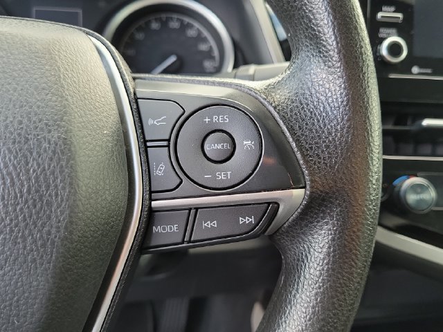 Used 2022 Toyota Camry LE FWD image 21