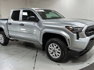 Certified 2024 Toyota Tacoma SR video 3