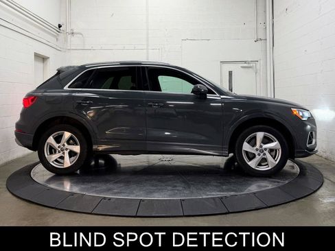 Used 2020 Audi Q3 2.0T Premium image 9