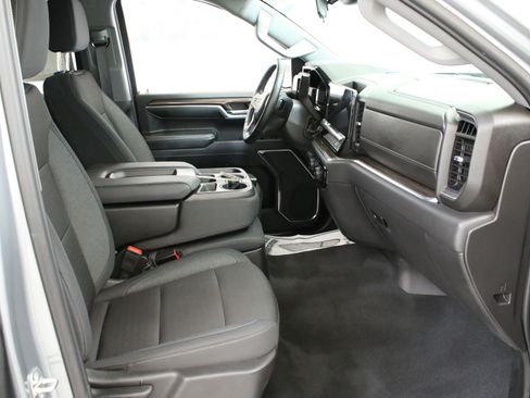 Used 2023 Chevrolet Silverado 1500 RST w/ Z71 Off-Road Package AWD/4WD image 30