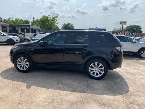 Used 2016 Land Rover Discovery Sport SE AWD/4WD image 9