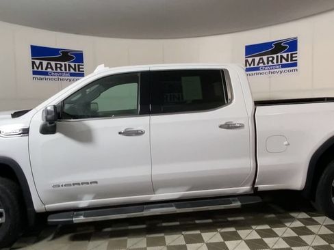Used 2023 GMC Sierra 1500 SLT w/ SLT Convenience Package AWD/4WD image 7