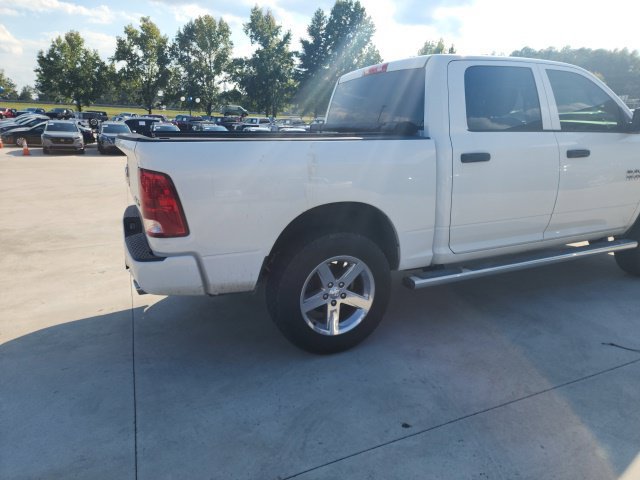 Used 2015 RAM 1500 Express AWD/4WD image 17