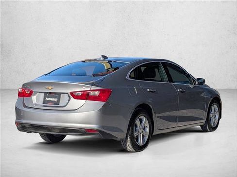 Used 2023 Chevrolet Malibu LT image 5
