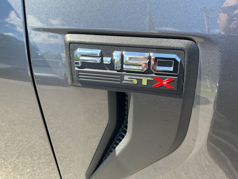 Certified 2022 Ford F150 XL w/ STX Appearance Package image 11