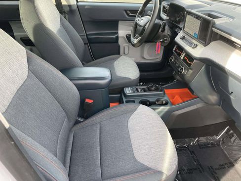 Used 2022 Ford Maverick XLT image 40