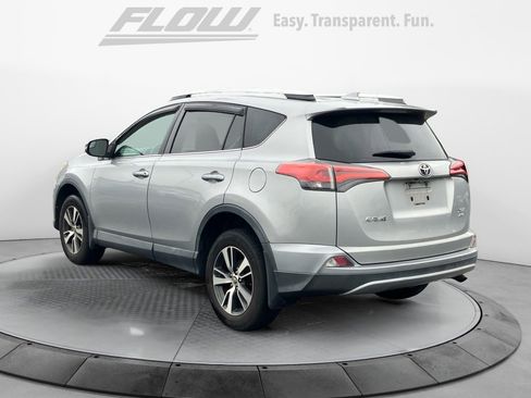 Used 2016 Toyota RAV4 XLE AWD/4WD image 6