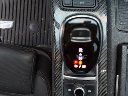 Used 2020 Cadillac CT5 Sport w/ Climate Package image 10