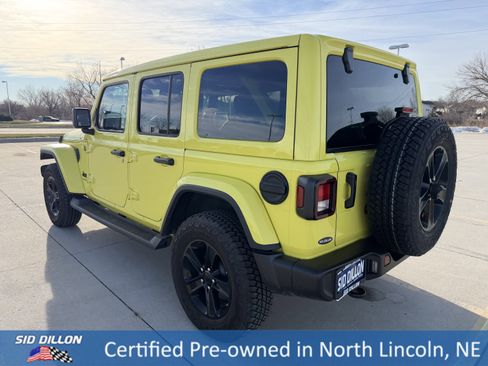 Used 2023 Jeep Wrangler Unlimited Sahara image 7