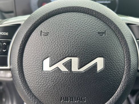 Used 2024 Kia Forte EX FWD image 18