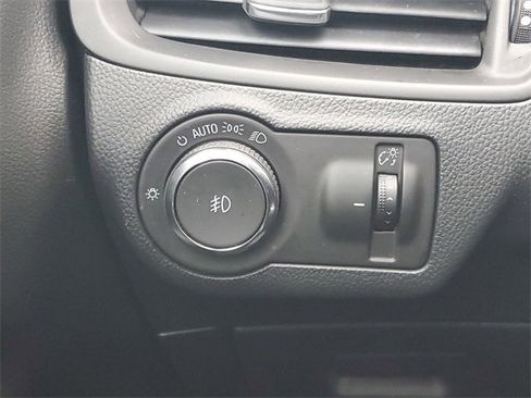 Certified 2017 Buick Envision Essence image 19