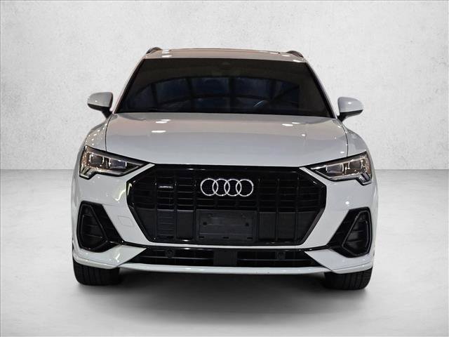 Used 2021 Audi Q3 2.0T Premium Plus w/ Premium Plus Package AWD/4WD image 2