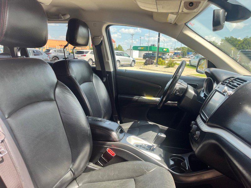 Used 2019 Dodge Journey GT AWD/4WD image 13