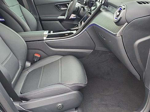 New 2026 Mercedes-Benz GLC 300 4MATIC image 36