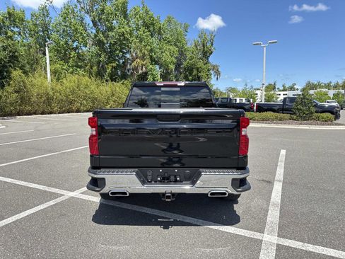 Used 2025 Chevrolet Silverado 1500 LT w/ Z71 Off-Road Package AWD/4WD image 4