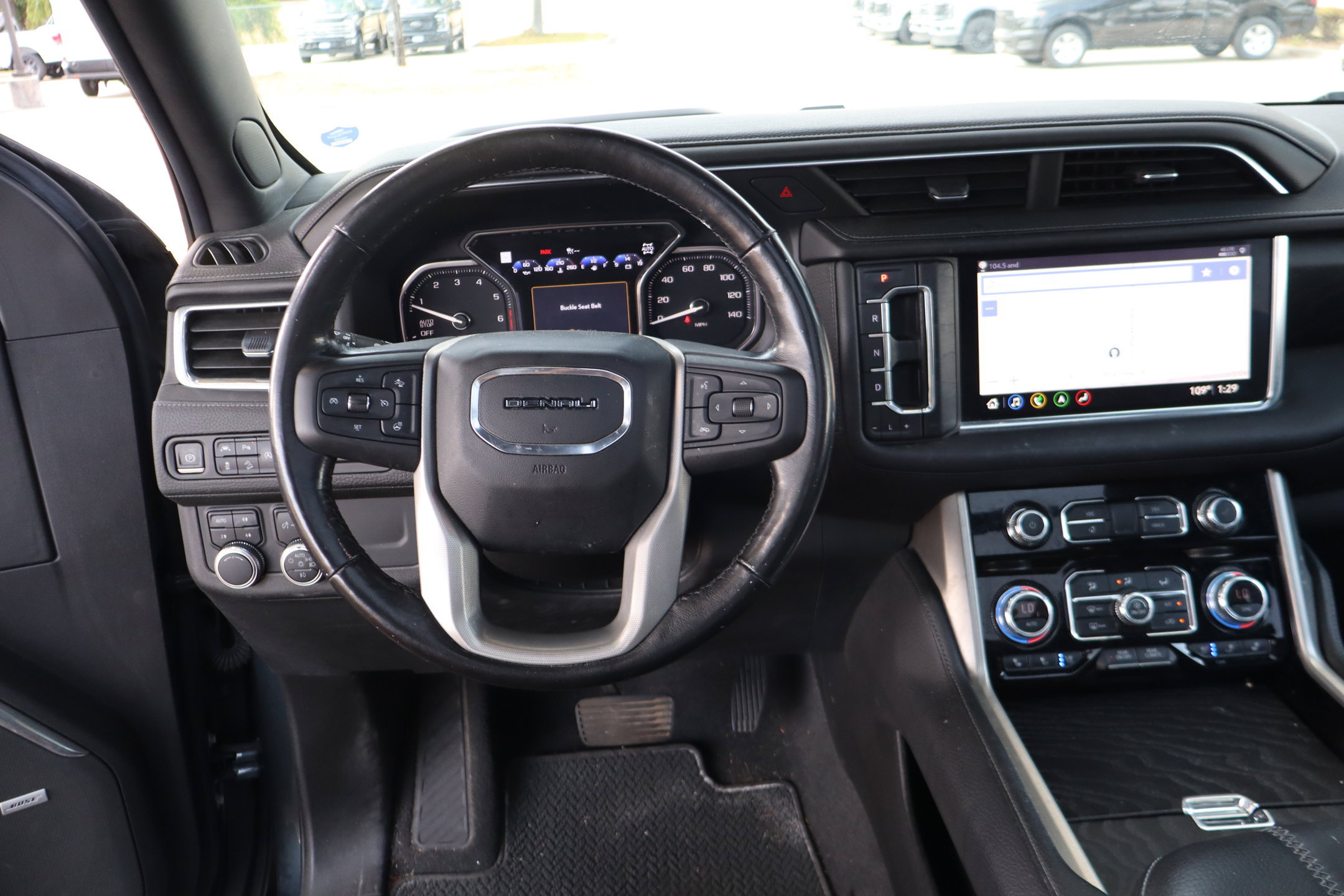Used 2021 GMC Yukon Denali w/ Denali Premium Package AWD/4WD image 20