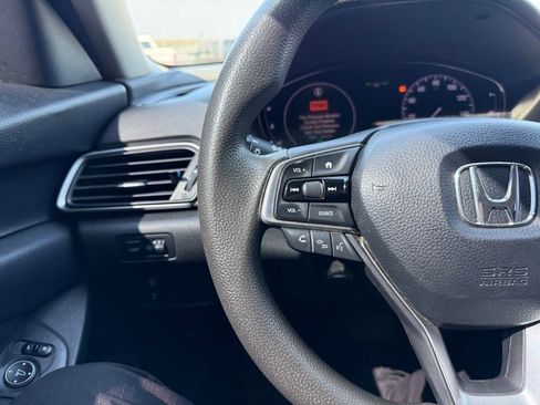 Used 2019 Honda Accord LX image 7
