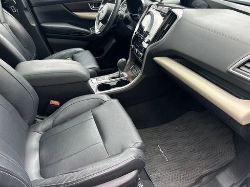 Used 2022 Subaru Ascent Touring AWD/4WD image 15