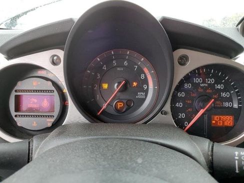 Used 2014 Nissan 370Z Touring w/ Navigation Package image 9