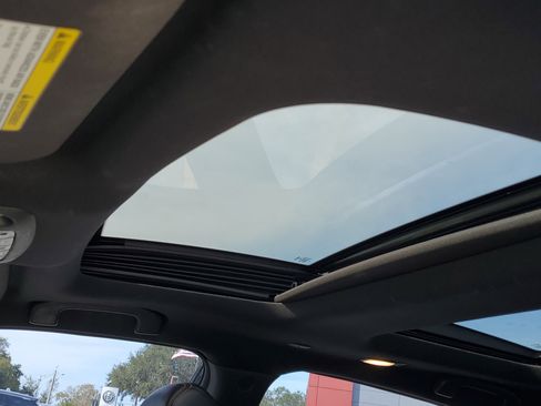 Used 2021 Nissan Maxima SR w/ Sport Mat Group image 24