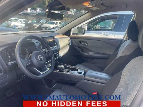 Used 2023 Nissan Rogue SV AWD/4WD image 2