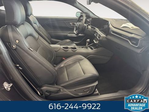 Used 2024 Ford Mustang GT Premium RWD image 4
