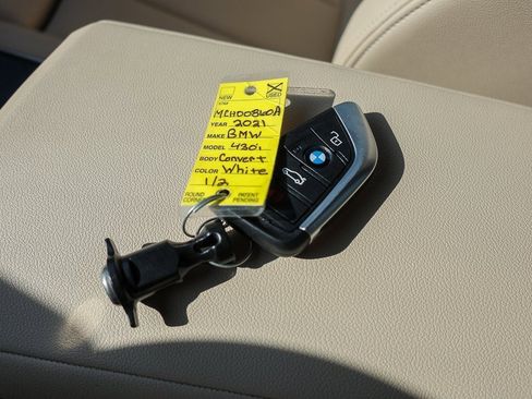 Used 2021 BMW 430i Convertible image 29