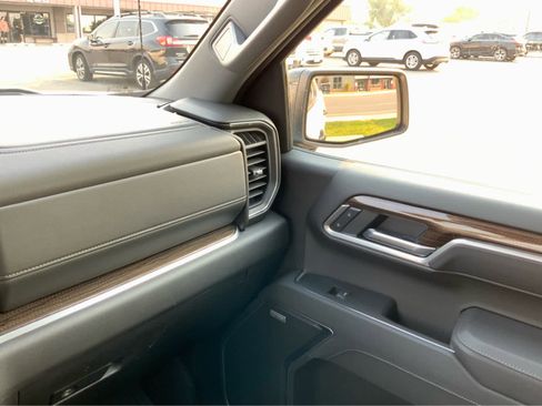 New 2026 Chevrolet Silverado 1500 RST w/ Redline Edition image 38