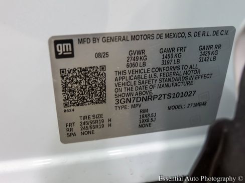 New 2026 Chevrolet Equinox EV LT image 22