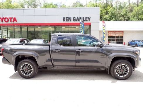 Certified 2026 Toyota Tacoma TRD Sport AWD/4WD image 2