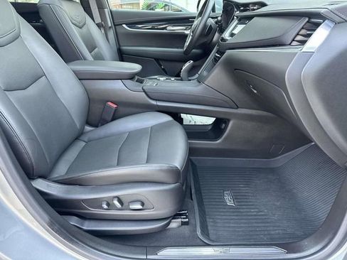 Certified 2025 Cadillac XT5 Premium Luxury w/ Technology Package image 20