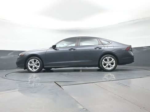 Certified 2023 Honda Accord LX image 33