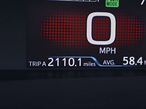 Certified 2021 Toyota Prius XLE w/ Premium Convenience Package image 24