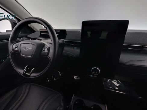Used 2022 Ford Mustang Mach-E Premium AWD/4WD image 25